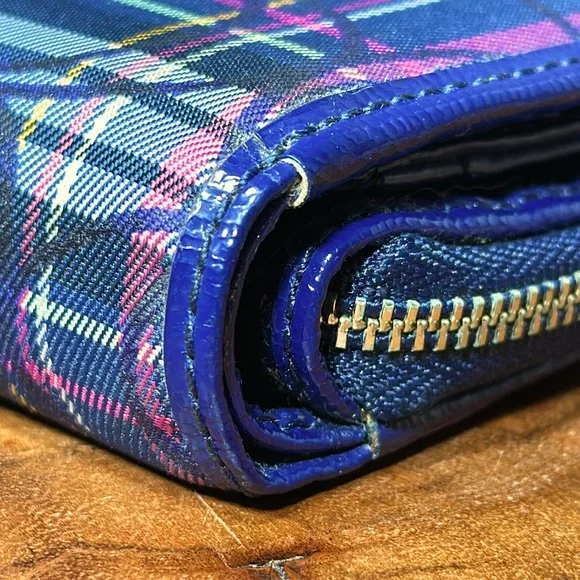 COACH Signature Tartan Snap Wallet - Picture 7 of 16